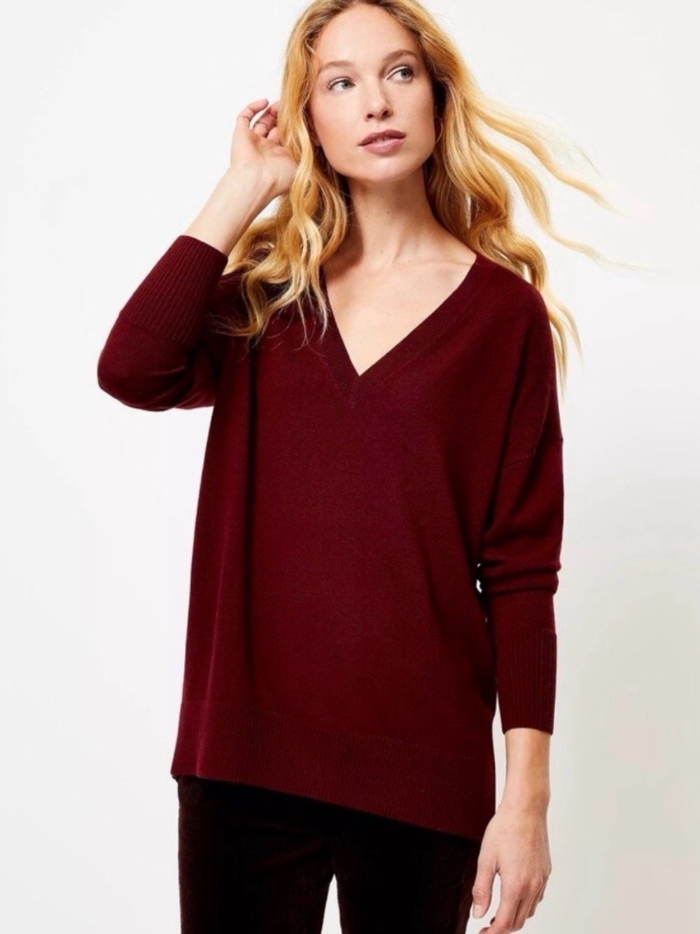 LOFT Maroon Red V Neck Long Sleeve Knit Lightweight Sweater Size XS